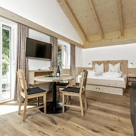 Wellness-Appartements Berchtesgadener Land Ainring Exterior photo